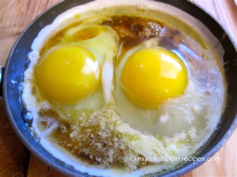 Cook the eggs to your liking; Huevos Fritos con Miel (Fried Eggs with Honey) | My ...