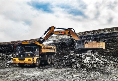 Xcmg Delivers Customized Mining Graders To Rio Tinto Driving Growth In