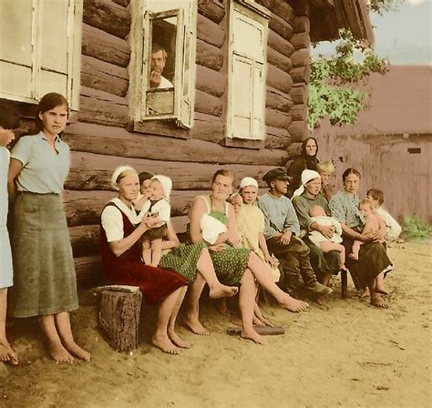Russland Familie 1941 Colored Sepia Colored By Me Orianne W Flickr