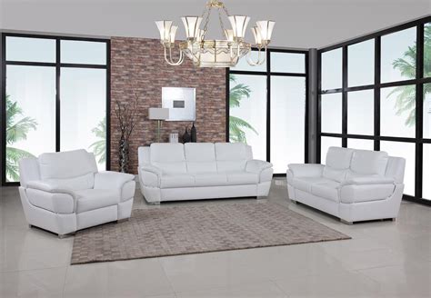 4572 Modern Living Room Set In White Leather By United