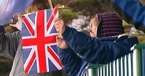 falklands referendum islanders vote on british status