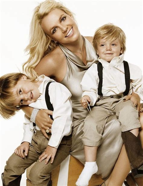 Britney And Little Rachel And Brooke ♥︎ ♥︎ Presleybeauty Photo 45302482 Fanpop