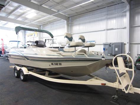 Sun Tracker 21 Party Deck Boats For Sale