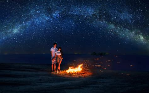 Love Pictures Romantic Couples Night Fire Star Sky Wallpaper Hd