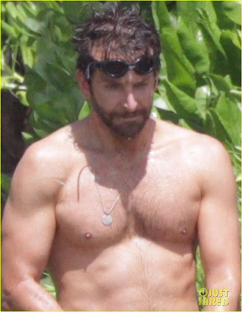 Bradley Cooper Shirtless At The Beach In Hawaii Cooper Time Bradley Cooper Shirtless