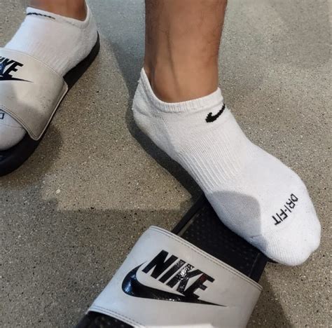 Guy In White Nike Ankle Socks And Nike Slides For Daltonm262020 Male