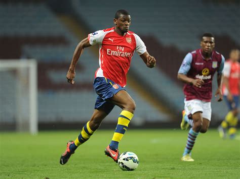 Abou Diaby Latest Arsenal Midfielder Plays 90 Minutes For Under 21s