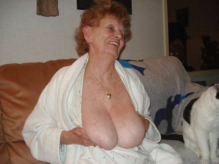 XXX Super Hot Moms Horny Grannies 30115465