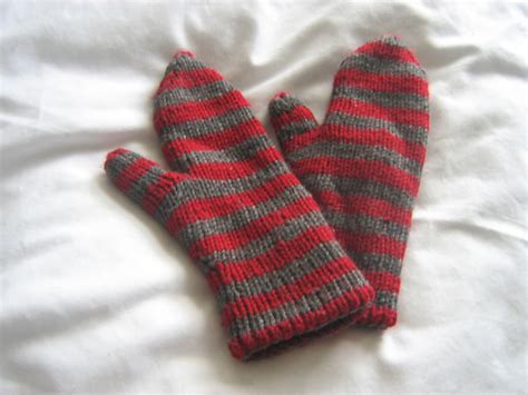 Ravelry Double Knit Mittens Pattern By Allison Crilly