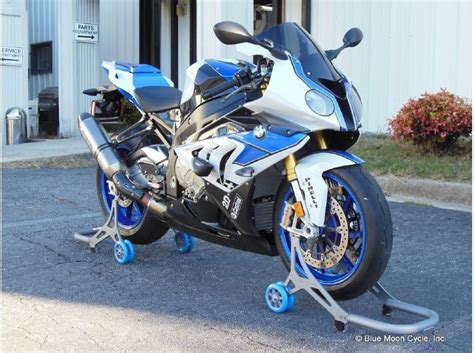 Bmw hp4 carbon/ completion model in as new condition or in my opinion better than new. 2013 BMW S1000RR HP4 COMP for sale on 2040-motos