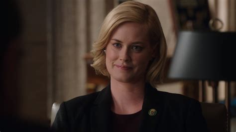 Blue Bloods Fans Are In For A Shock Abigail Hawk Former Detective