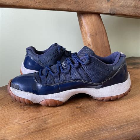 Nike Air Jordan 11 Retro Low Navy Gum Mens Size 105 Basketball Blue