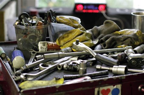 Here's how facility maintenance is used in maintenance service supervisor jobs: Daily Compact Tractor Maintenance Checklist - Nelson ...