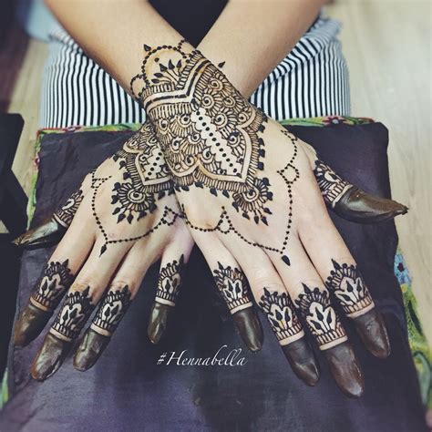 See more ideas about henna, henna designs, henna tattoo. Moroccan Beautiful Mehndi Design - Moroccan Eid Mehndi Designs - Eid Mehndi - Crayon