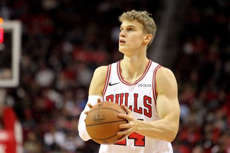 According to sny's ian begley, teams believe that chicago's markkanen could be available via trade for the right offer, but some members of the knicks organization feel that markkanen wouldn't fit well with the club due to the presence. Encore une saison frustrante pour Lauri Markkanen | Basket USA