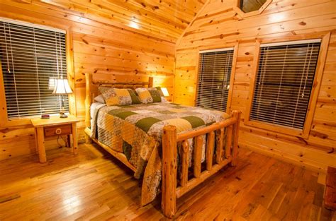 Maybe you would like to learn more about one of these? Hickory Hill Cabin at the Pond | Beavers Bend Vacation ...