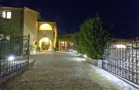 180 M² Villa ∙ 6 Bedrooms ∙ 12 Guests 【 Sep 2023 】 Villa In Liznjan