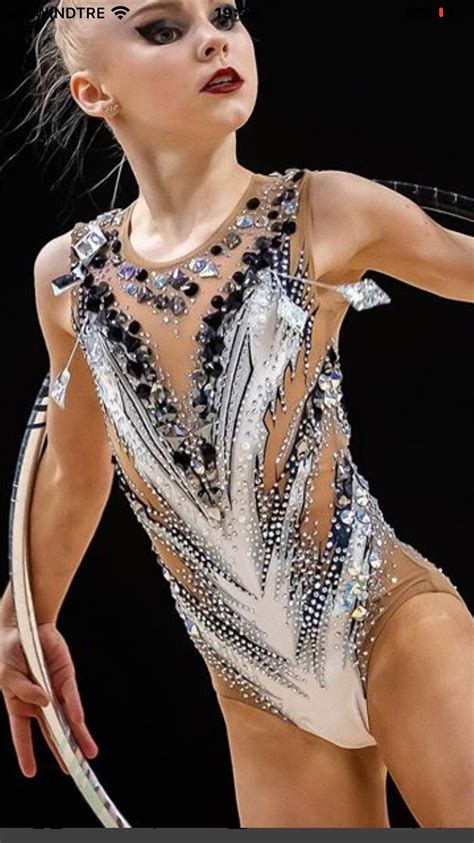 На олимпийских играх в токио состоится финал многоборья групповых упражнений в художественной гимнастике 8 августа. Пин от пользователя Giorgia Nobili на доске Leos в 2021 г ...