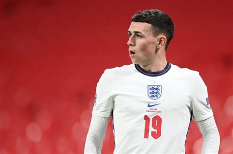 View the player profile of manchester city midfielder phil foden, including statistics and photos, on the official website of the premier league. Phil Foden expunges Iceland nightmare with lethal double ...