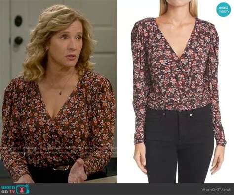 Mandy Baxter Outfits And Fashion On Last Man Standing Molly Ephraim