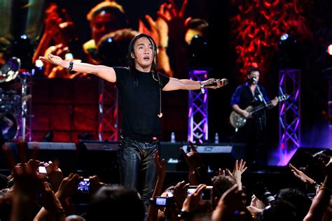 Arnel Pineda Never Stopped Believin Photos Front Row Features