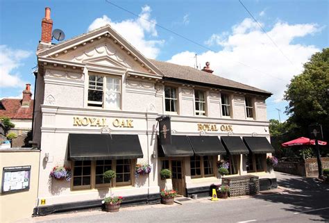 Royal Oak Pub Retail Entertainment And Cultural Attractions For Visitors In Brighton And Sussex