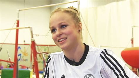 She later competed at the world championships in doha, qatar in late october. Jonna Adlerteg missar VM | SVT Sport