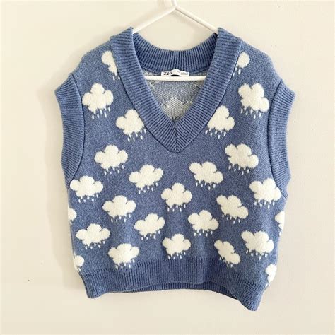 Zara Cloud Sweater Vest Super Cute Sweat Vest From Depop