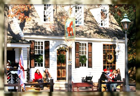 The colonial williamsburg madrigal singers. Living In Williamsburg, Virginia: Unique Christmas ...