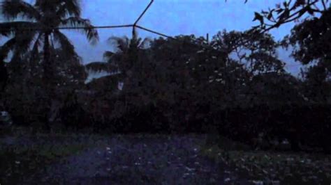 45000 Lightning Strikes In Honolulu Youtube