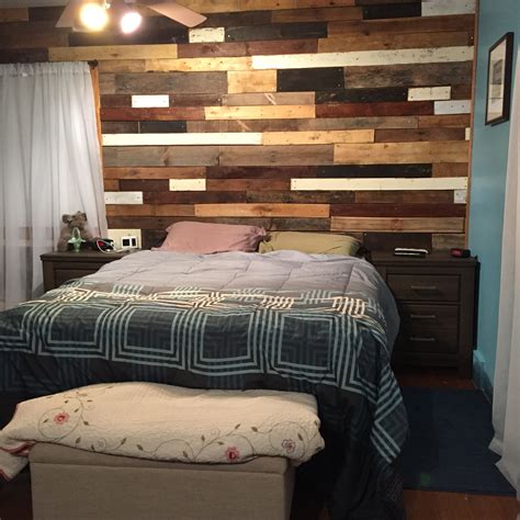 Finished Bedroom Wall Wood Pallet Wall In Bedroom Wood Walls Bedroom