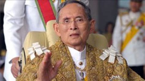Raja Thailand Stres Karena Banjir Bbc News Indonesia