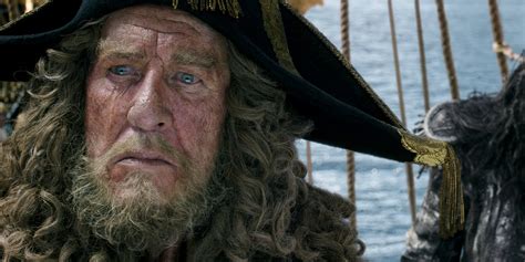 Geoffrey Rush On What Drew Him To Pirates 5 Screen Rant