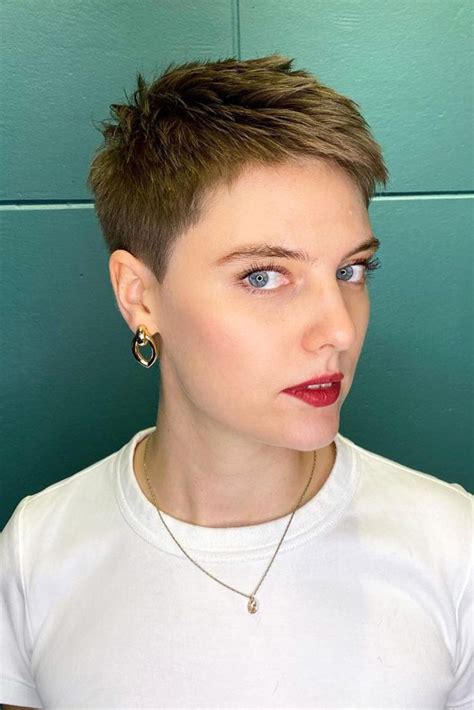 90 Amazing Short Haircuts For Women In 2021