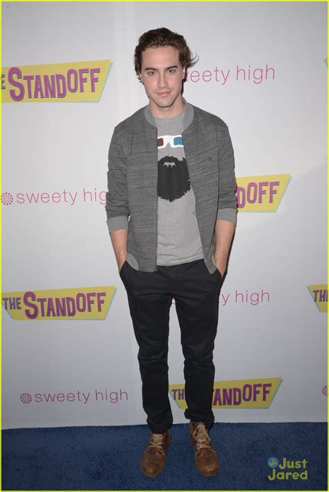 Olivia Holt And Ryan Mccartan Premiere The Standoff In La See The