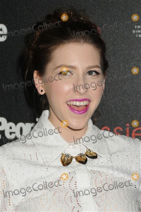 Eden Sher Pictures And Photos