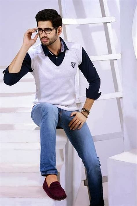 This is one of the best men's suit brand in india which is loved by the all kind of people weather young aged or old aged. Latest Best Winter Dresses Collection for Men by Pakistani ...