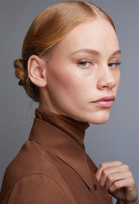 Holiday Hair Inspiration From Recent Runways