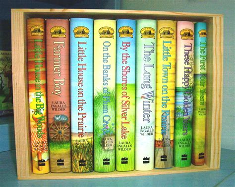 Hard Cover Boxed Set Of Little House Books Laura Ingalls Wilder