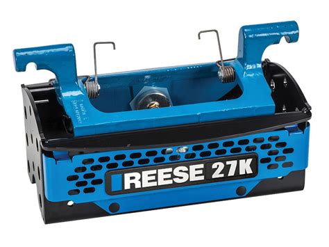 You no longer need to get out of the truck to prepare your hitch for towing. Reese 30895 Reese M5 27K Fifth Wheel Hitch For 2016-2019 ...