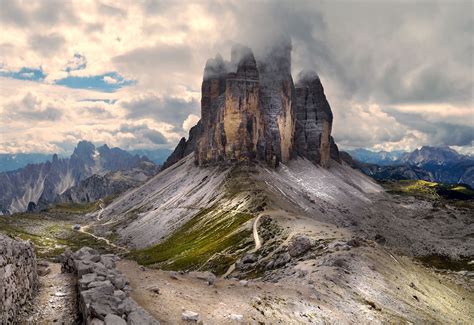 The Three Peaks Of Lavaredo Cool Landscapes Italy Landscape Pictures