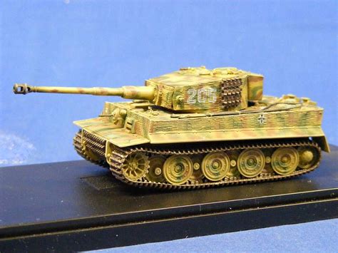 Buffalo Road Imports Tiger I Late Production W Zimmerit Military