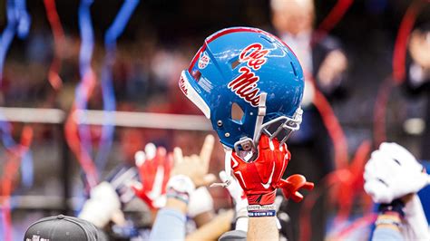 Ole Miss Football Rebels Committed 13 Ncaa Violations Sports Illustrated
