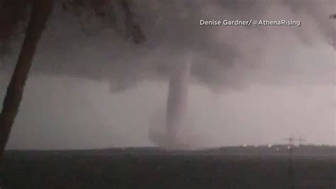 Dallas Texas Tornado Caught On Camera At Night Youtube