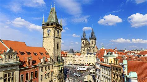 Zobacz najciekawsze publikacje na temat: Najpopularniejsze miejsca i atrakcje w Czechach - Podróże