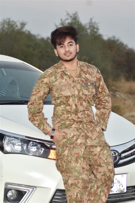 6 september new whatsapp status atif aslam new army song. Pak Army very Beautifull Boy | Pak army handsome boy hd ...