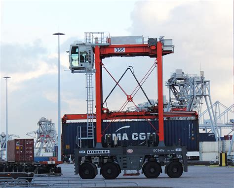 Liebherr Container Cranes Commissions Seven Straddle Carriers At