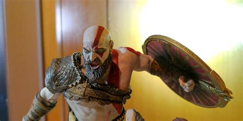 In Photos Whats Inside The God Of War Collectors Edition Set