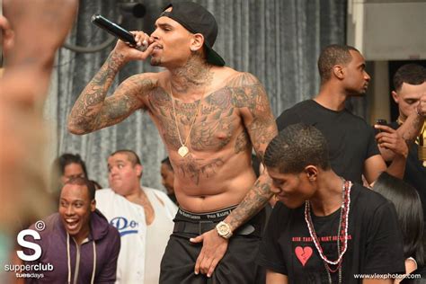 A Chest Naked Chris Brown Ne Yo And Wiz Khalifa Party For Free Hot Nude Porn Pic Gallery