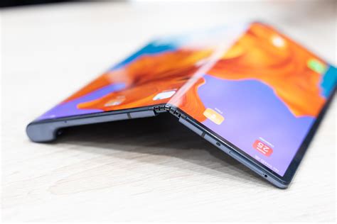 The Best Foldable Phones At Mwc 2019 Samsung Galaxy Fold Huawei Mate